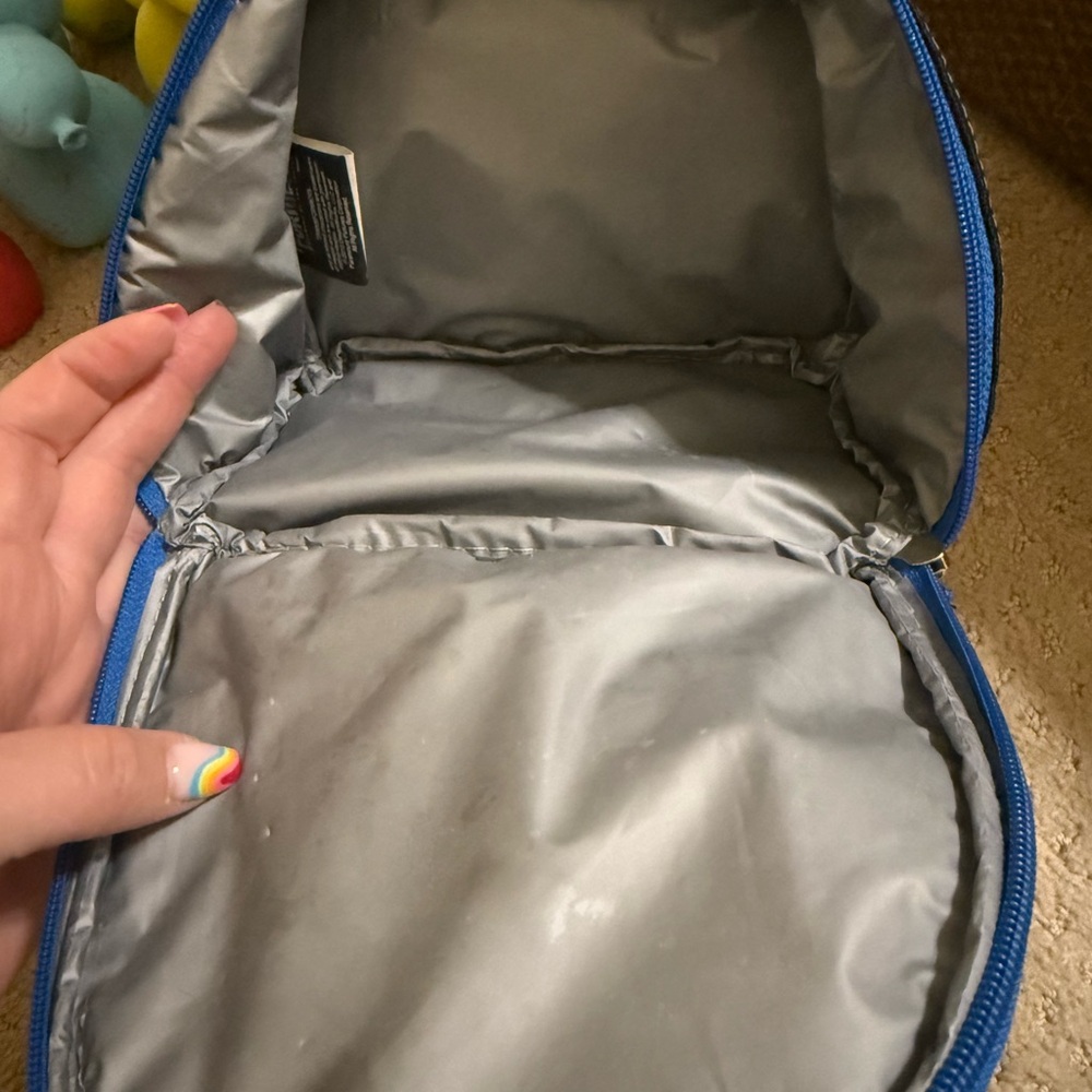 Transformers Backpack with Robot Design - Picture 2 of 4